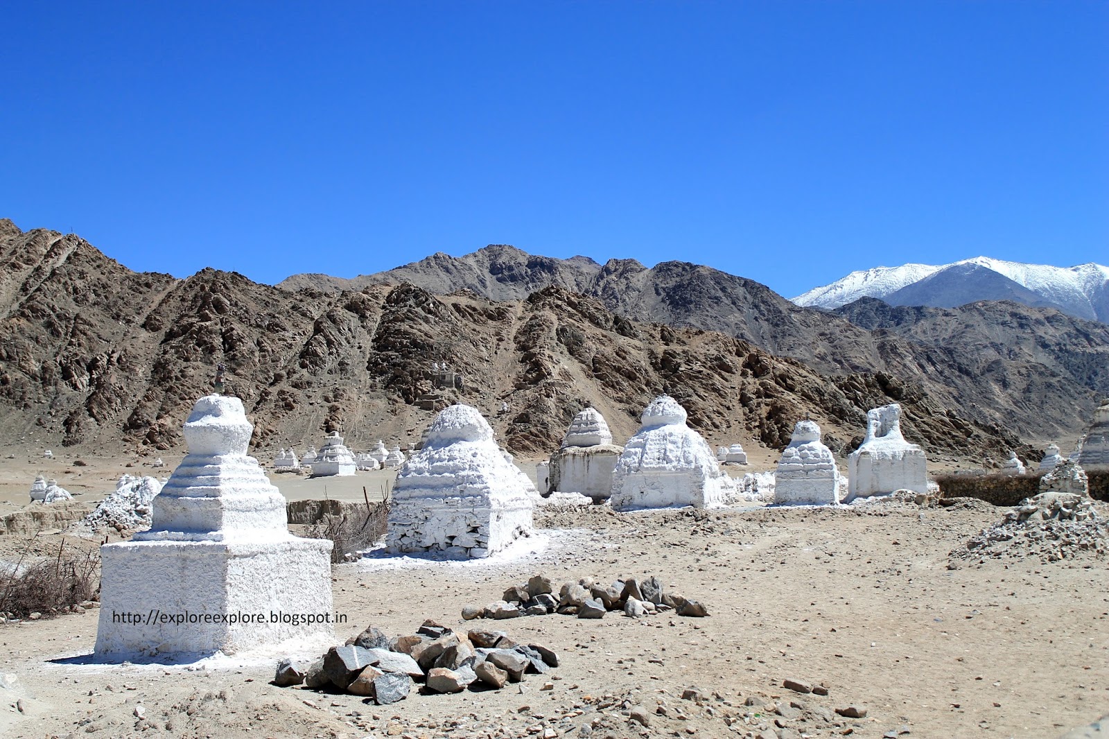 Chortens in Leh Ladakh, that you will see all around (Photo Credits) 