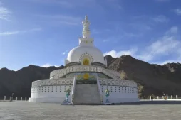 Travel to Leh and Ladakh