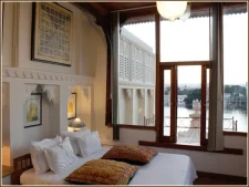 Udaipur stay in Lake view v/s Non Lake view room
