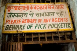 Dealing With Touts in India