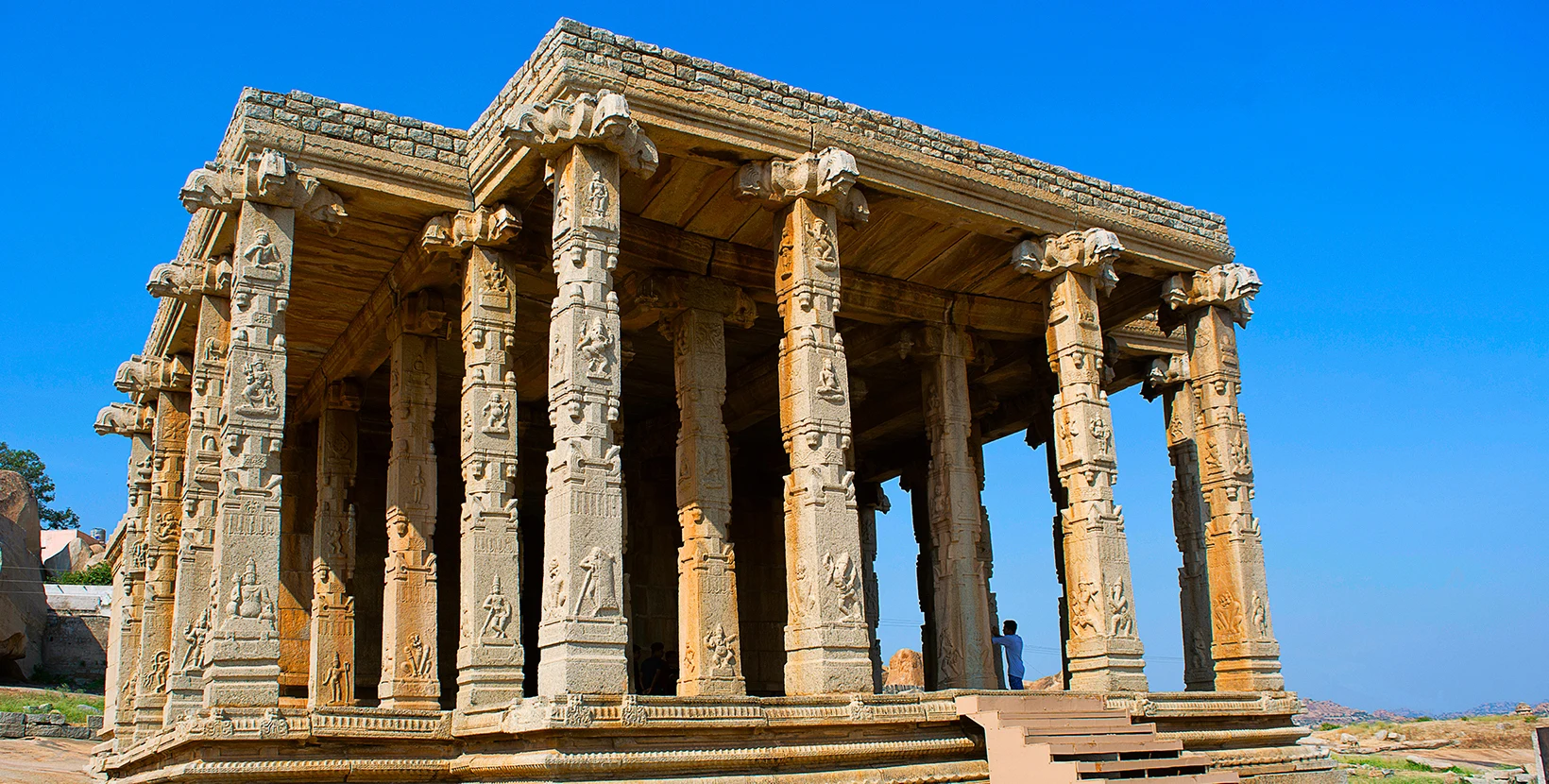 Getting from Goa to Hampi