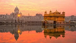Two week travel routes for North India
