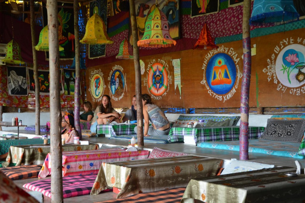 Laughing-Buddha cafe