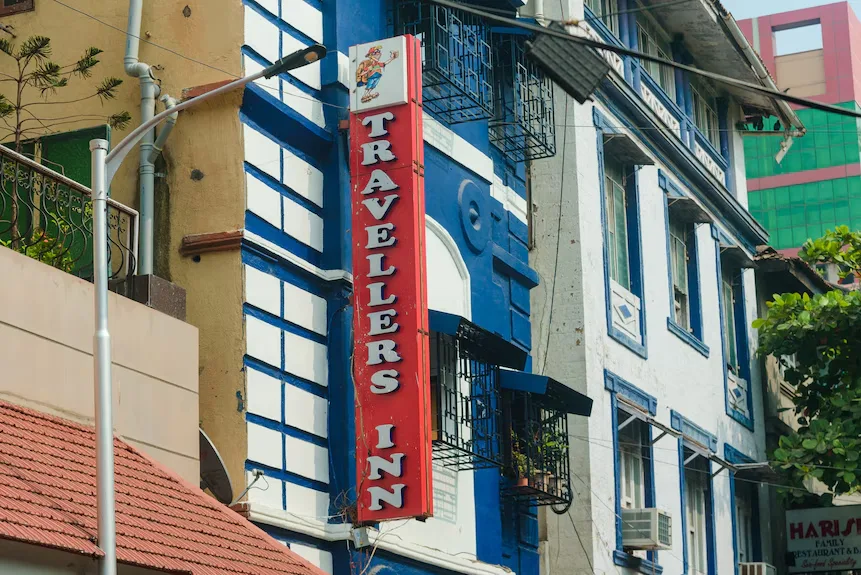 My first nights in India: Staying at the Travellers Inn