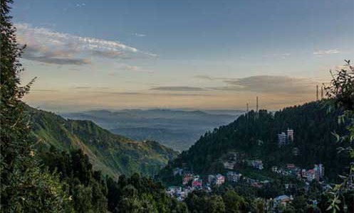 WAT DOEN EN WAAR ETEN IN DHARAMSALA?