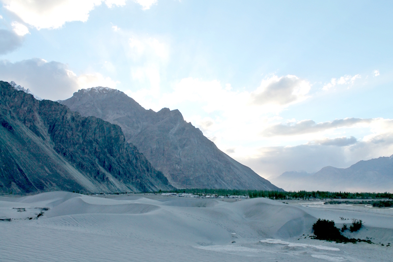 best time to visit india, leh, ladakh, nubra valley mountains in india, monsoon in india