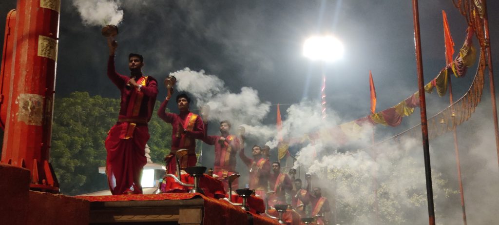 oone of the things to do in india visiting Varanasi for religious tourism