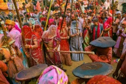 holi in india