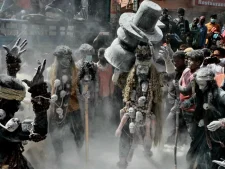 most unique holi celebrations across india