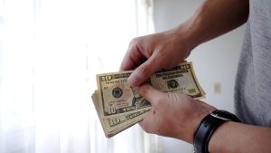 how to avoid money scams in india